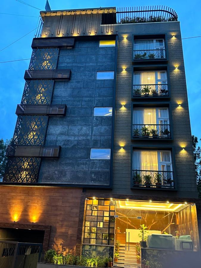 Royal Ace Luxur Hotel Bangalore Exterior foto